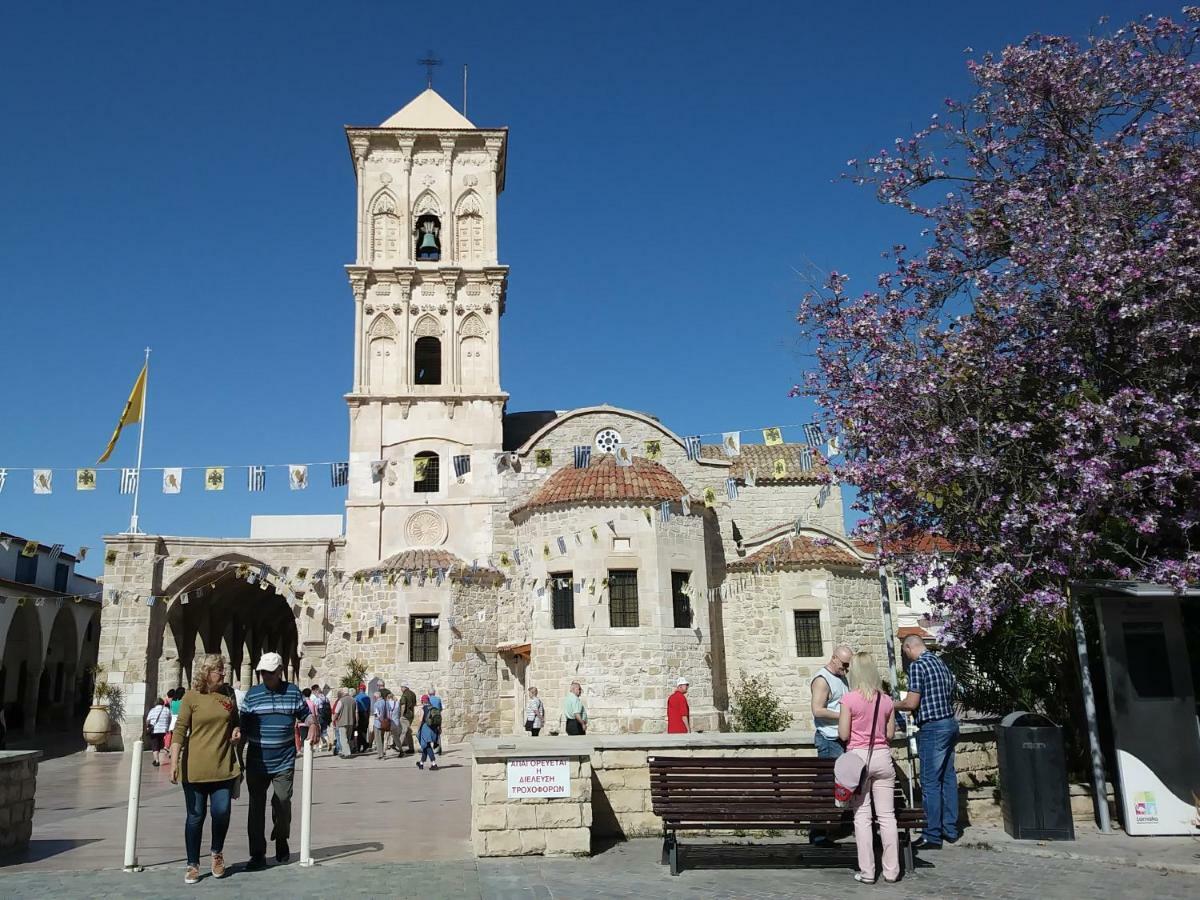 Montehugh Apartment Larnaca Bagian luar foto