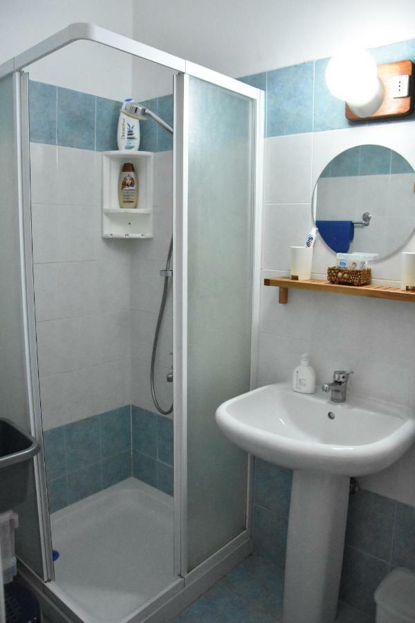 Montehugh Apartment Larnaca Bagian luar foto